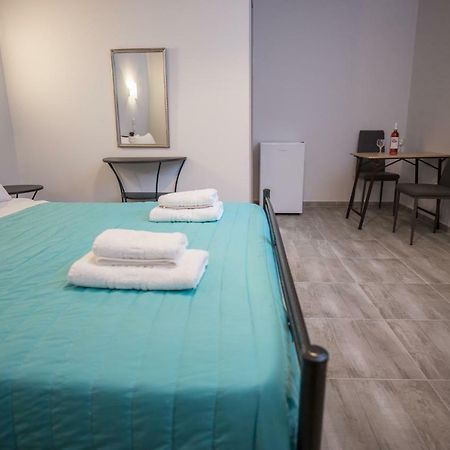 Camping & Rooms Kariotes Ligia Exterior foto