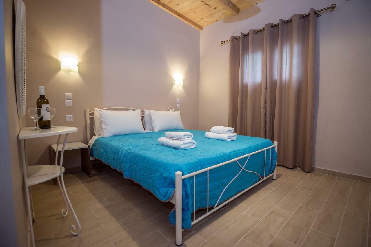 Camping & Rooms Kariotes Ligia Exterior foto