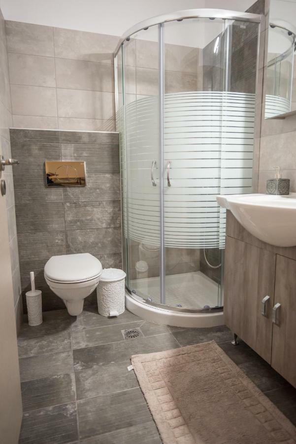 Camping & Rooms Kariotes Ligia Exterior foto