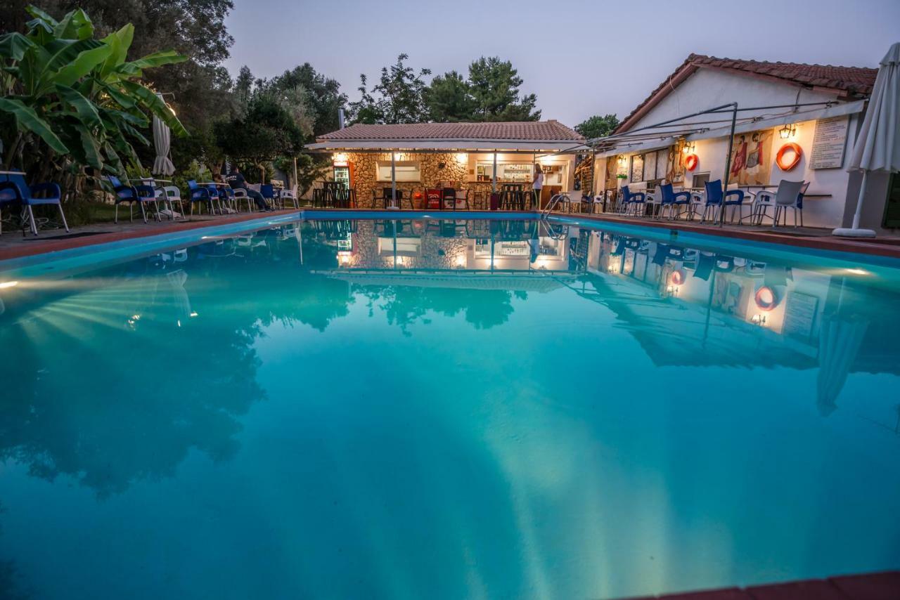 Camping & Rooms Kariotes Ligia Exterior foto